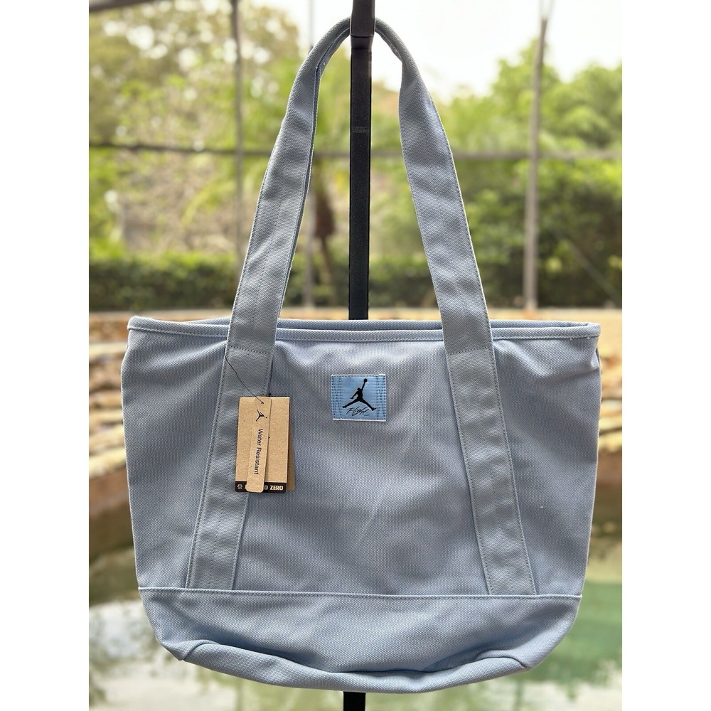 Jordan Flight Carryall Tote Bag 38 L Blue WA0731-B18 NWT